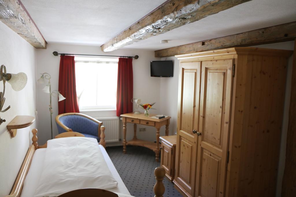 Hotel Landgasthof Adler Altenrond Ruang foto