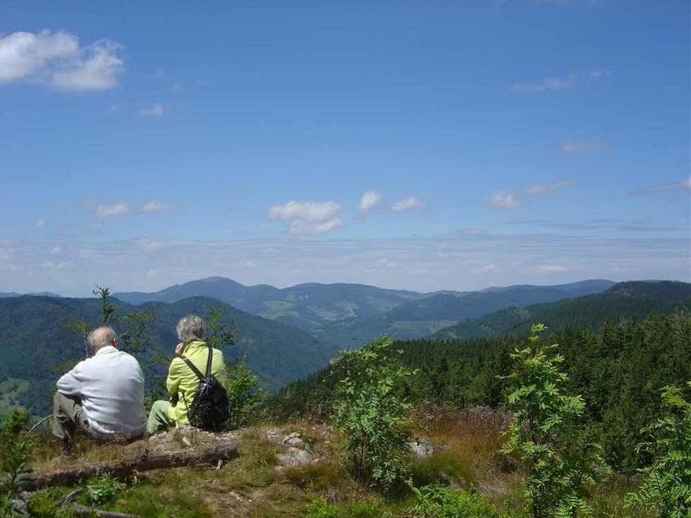 Hotel Landgasthof Adler Altenrond Bagian luar foto